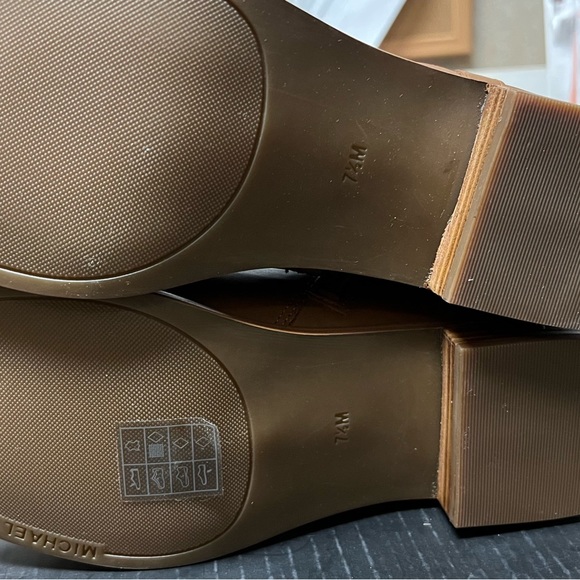 Michael Kors boots size 7 1/2 women’s brand new never been worn. - Picture 4 of 4